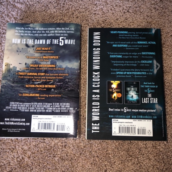 Books 📚 - Picture 8 of 8